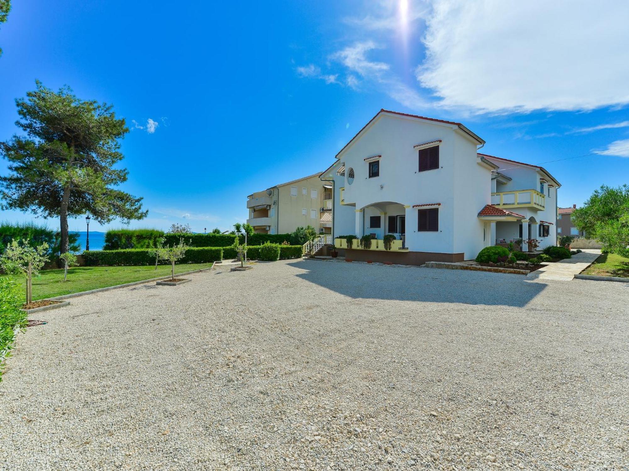 Apartments In House Liveric In Vir At The Beach Экстерьер фото