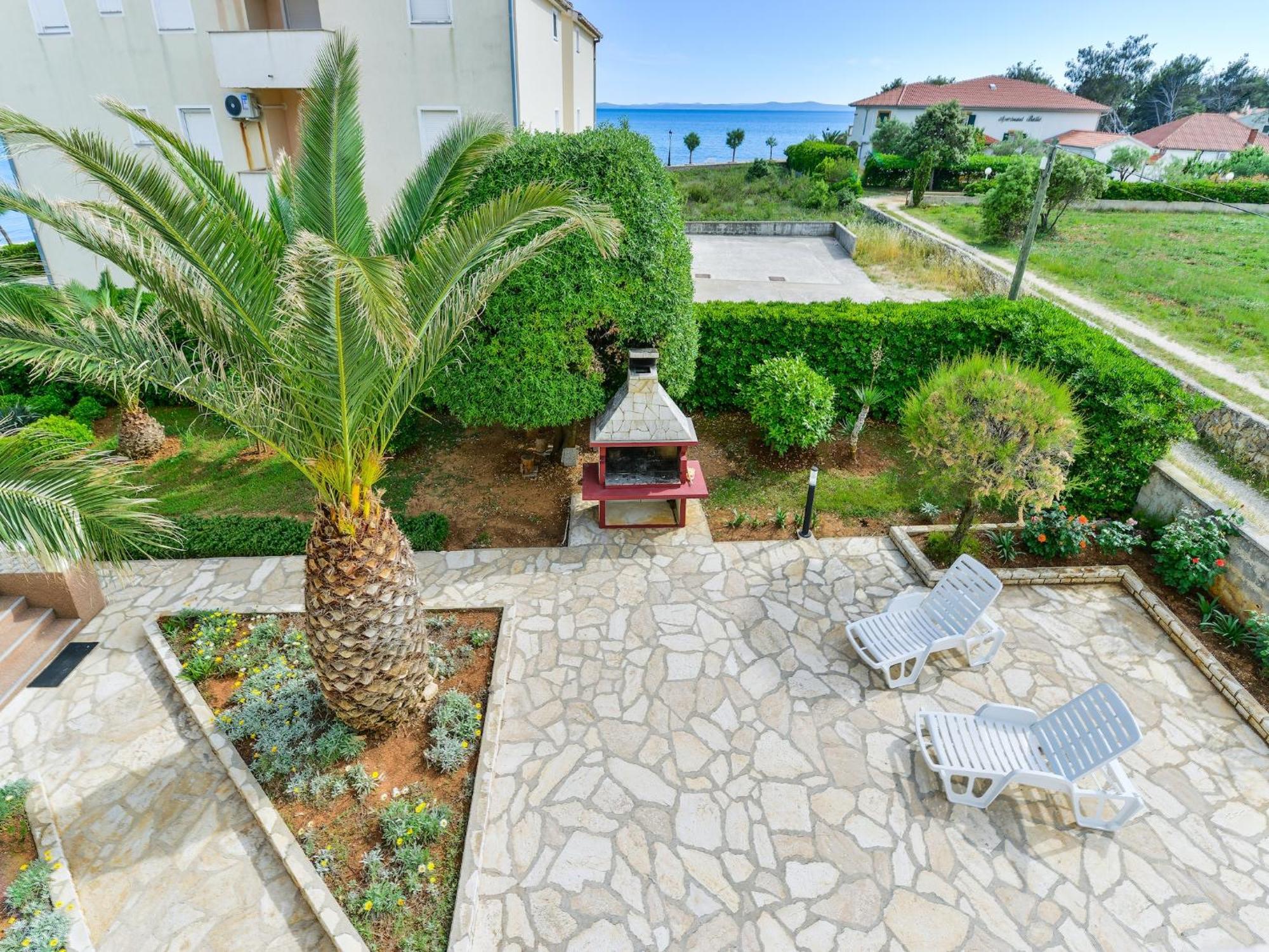 Apartments In House Liveric In Vir At The Beach Экстерьер фото