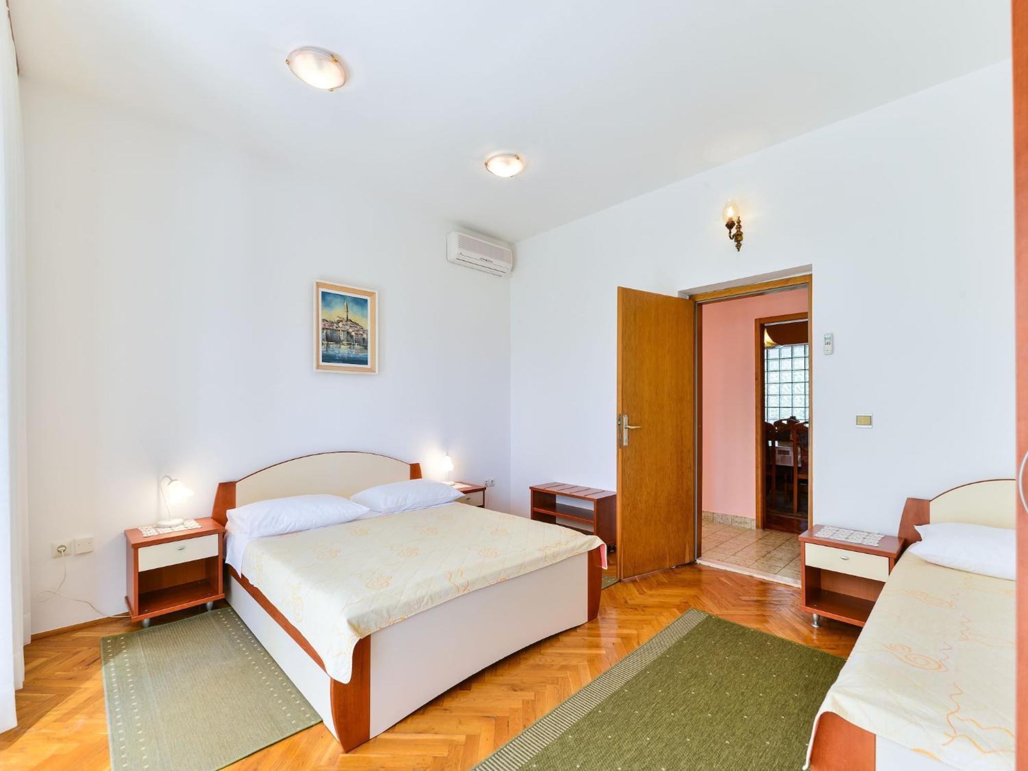 Apartments In House Liveric In Vir At The Beach Экстерьер фото