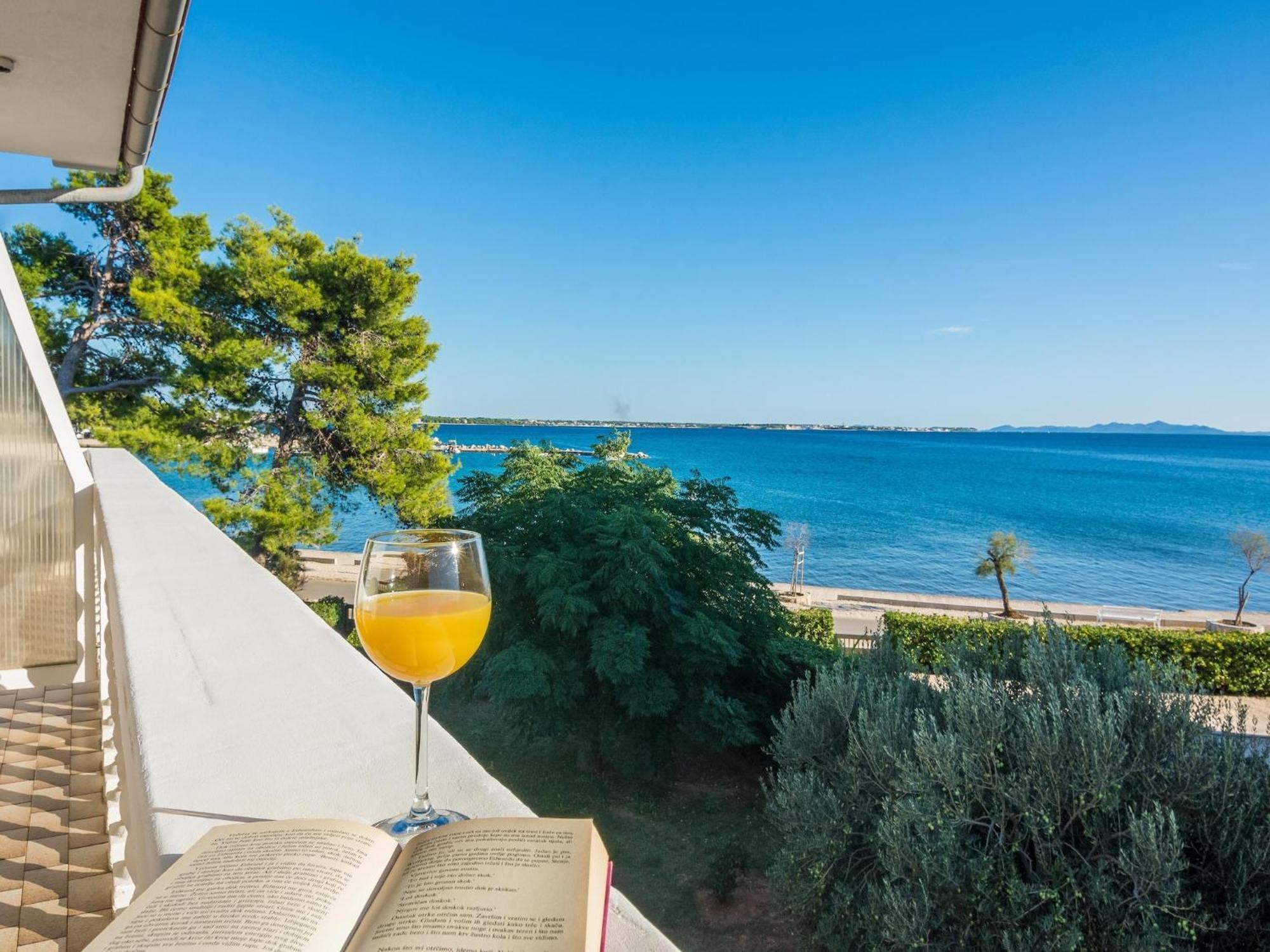 Apartments In House Liveric In Vir At The Beach Экстерьер фото