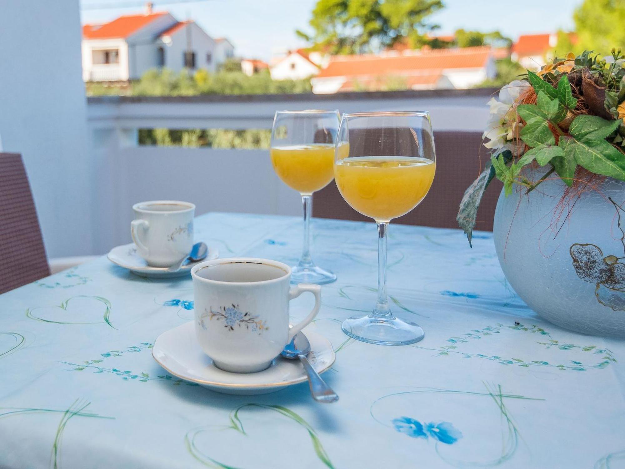 Apartments In House Liveric In Vir At The Beach Экстерьер фото
